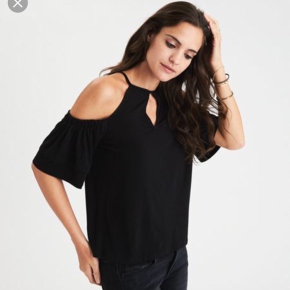American Eagle Outfitters Tops - American Eagle Cold Shoulder Tee